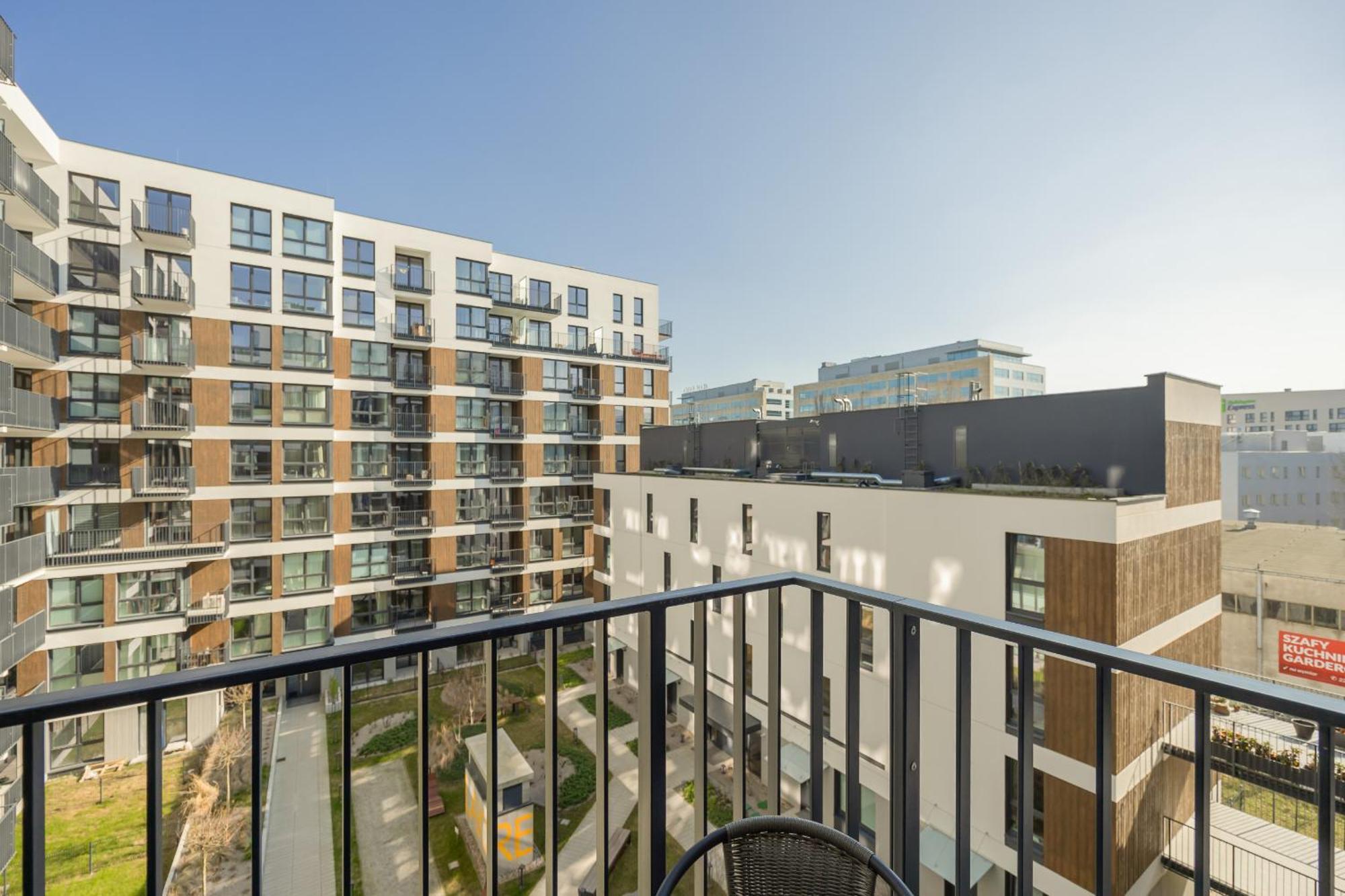 Elegant Mokotow With Balcony And Parking By Renters Varšava