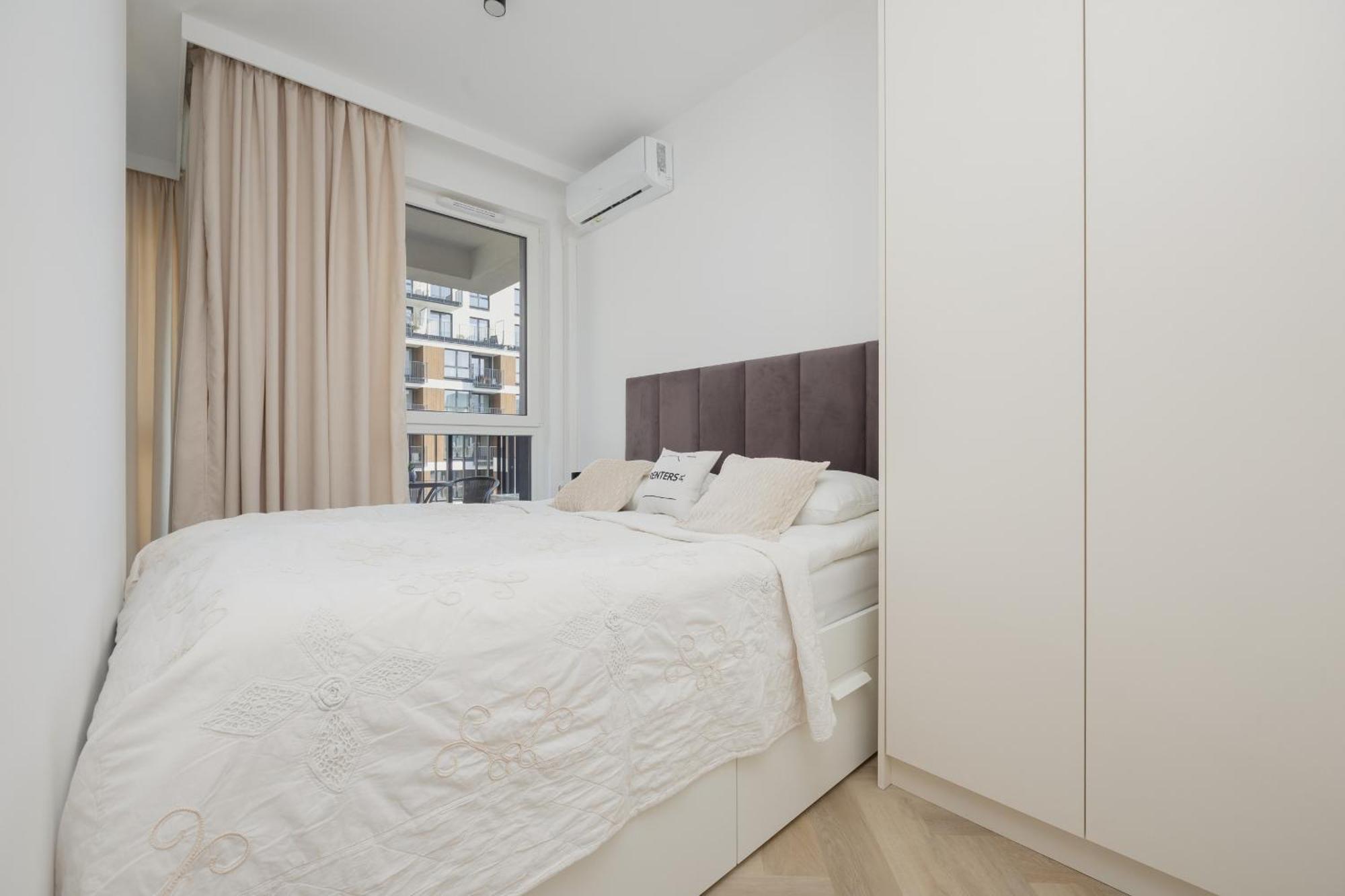 Apartmán Elegant Mokotow With Balcony And Parking By Renters